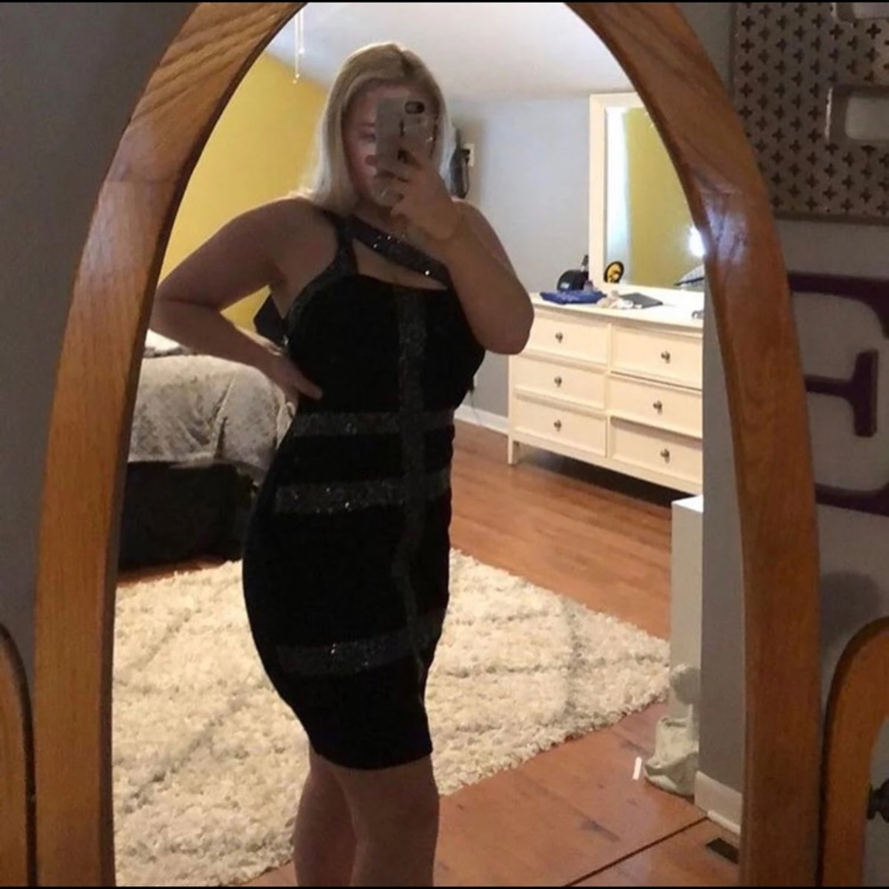 never worn black dress